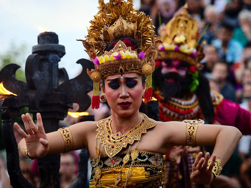 Uluwatu Temple & Kecak Fire Dance